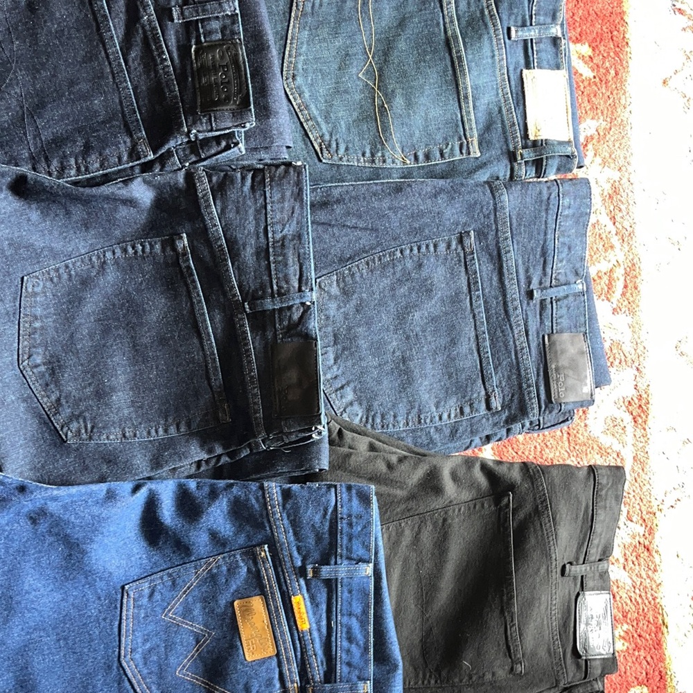 Like new + dry cleaned 💙 | Assorted Men’s premium denim